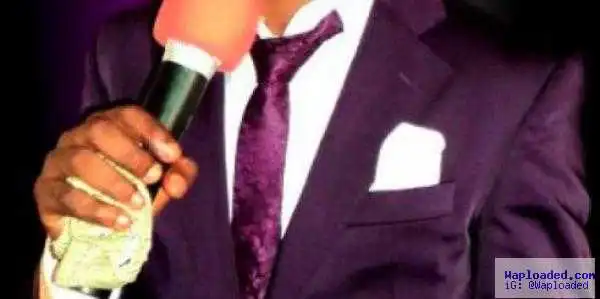 Drama as CAC members throw out pastor over money in Lagos